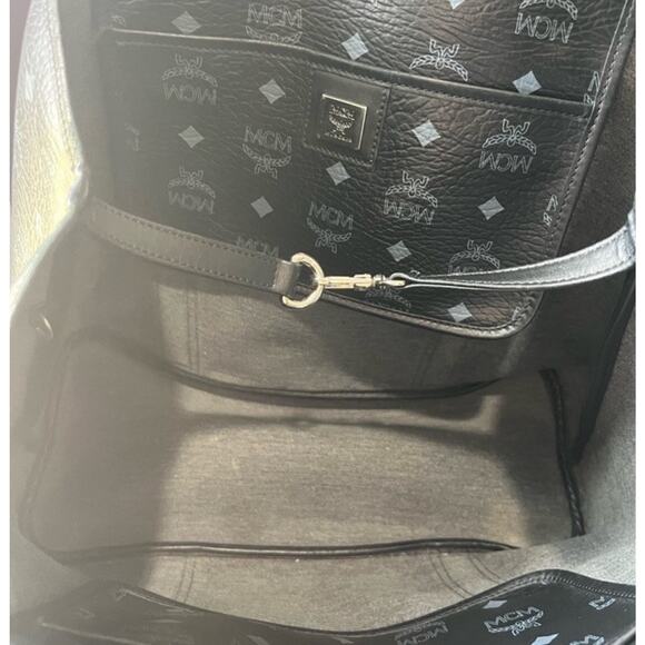 MCM black leather tote bag - Picture 4 of 7